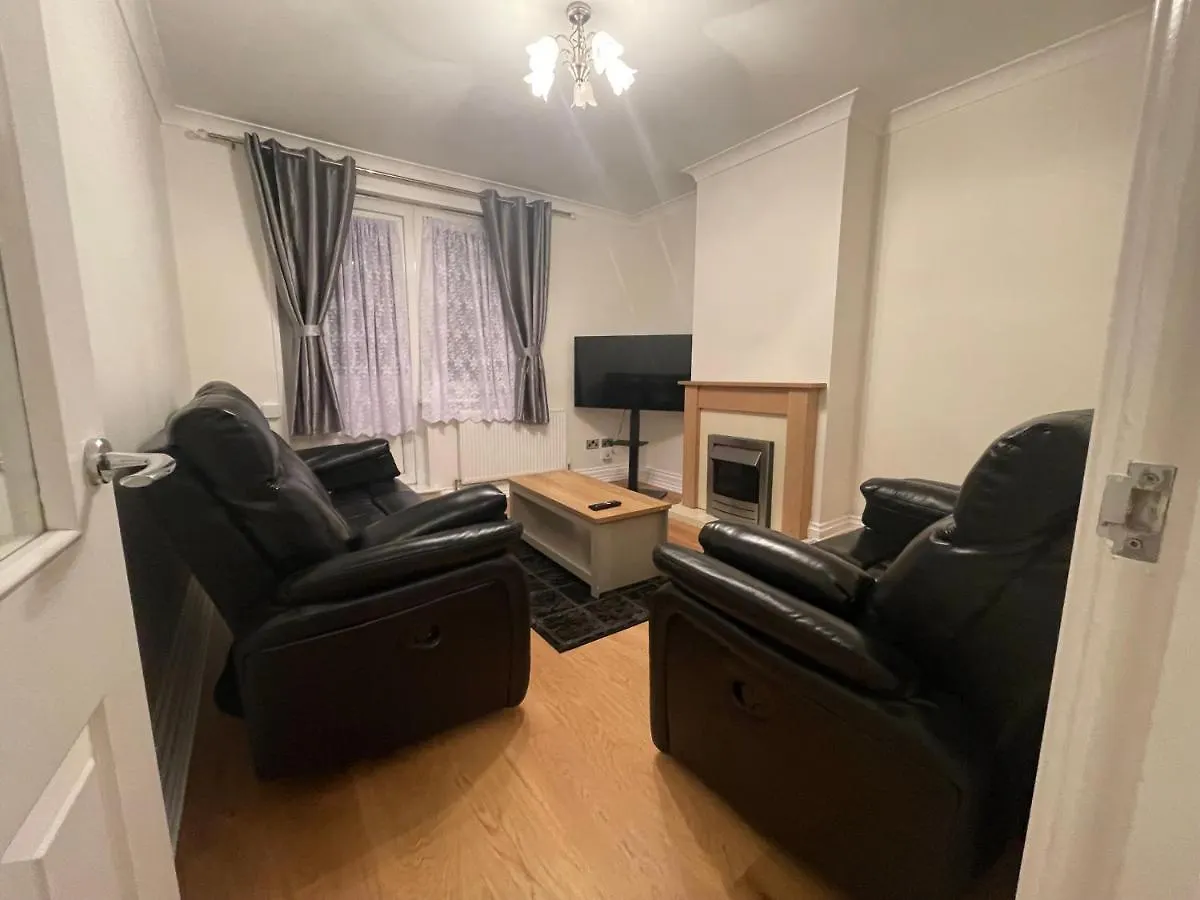 Homely And Very Comfortable Apartment London 0*,